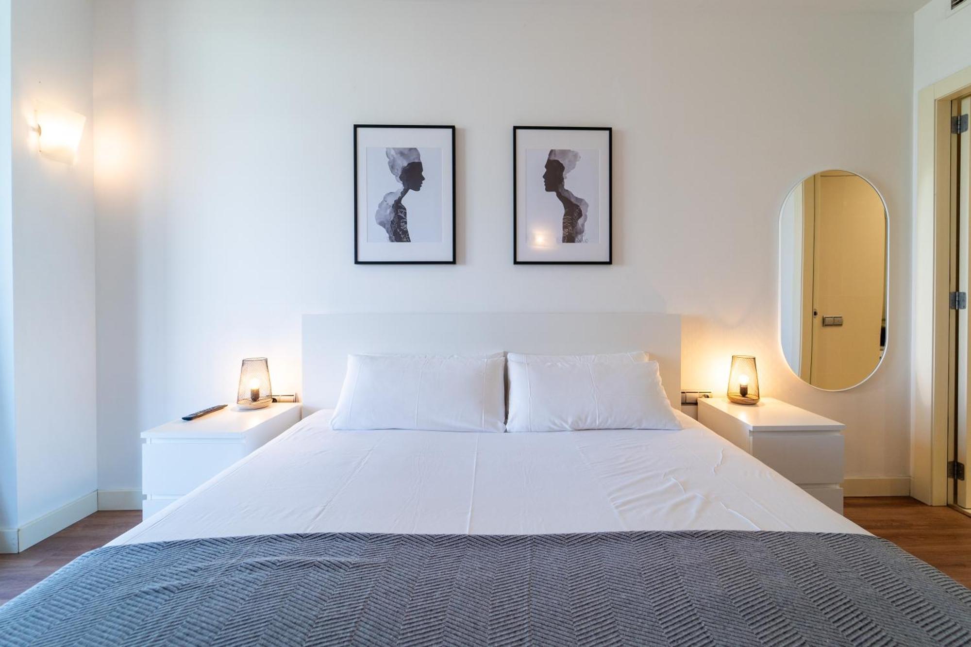 Unique Rentals-seafront Luxe Appartement *