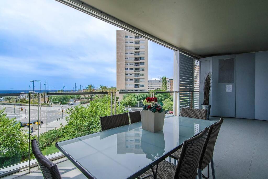 Unique Rentals-seafront Luxe Apartament *